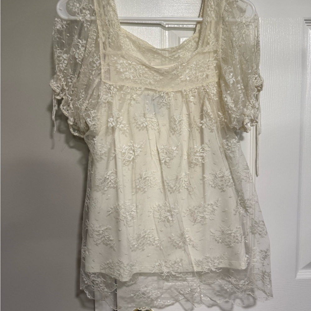 Kenar Cream Lace Blouse